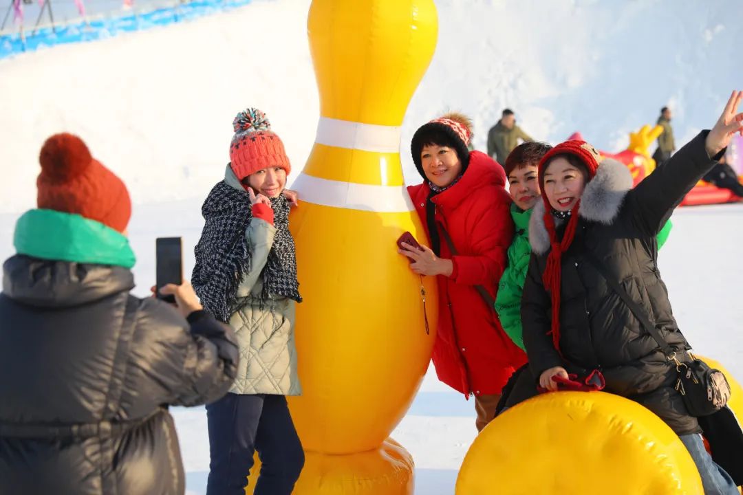 欢乐冰雪节燃爆赛罕区